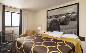 Super 8 By Wyndham Dodge City